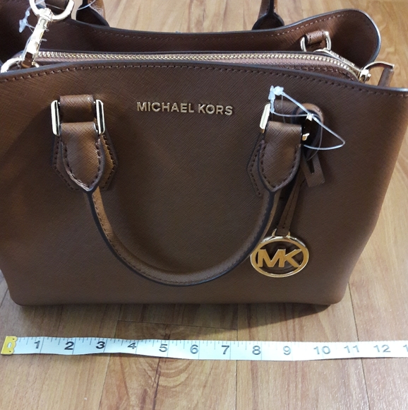 Michael Kors Camille Brown Leather Sarchel - Picture 11 of 16